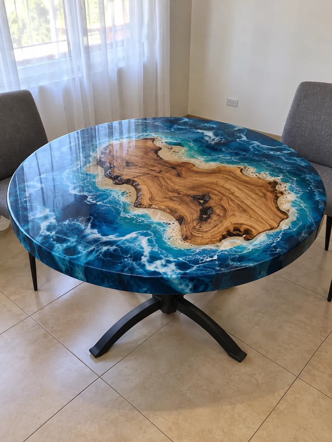 island-reef-dining-table